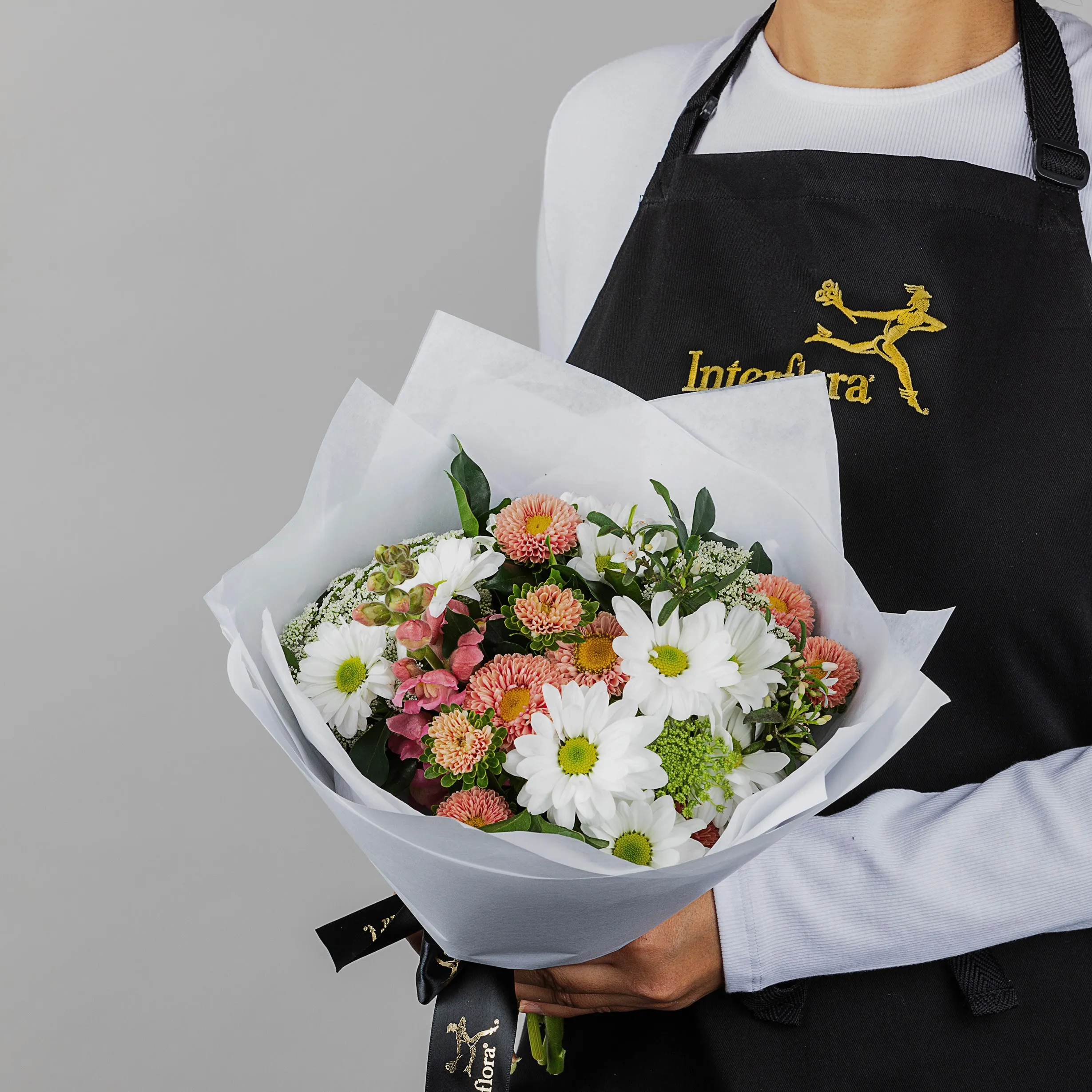 Ręcznie wiązana kompozycja kwiatowa Pastel Florist Choice